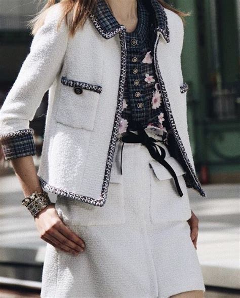 viard Chanel jacket